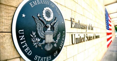 Отмена интервью в Посольстве США в Узбекистане
