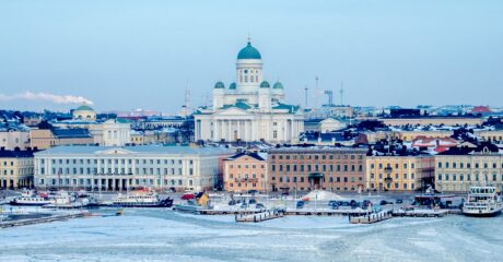 Посольство США в Хельсинки возобновило прием нерезидентов